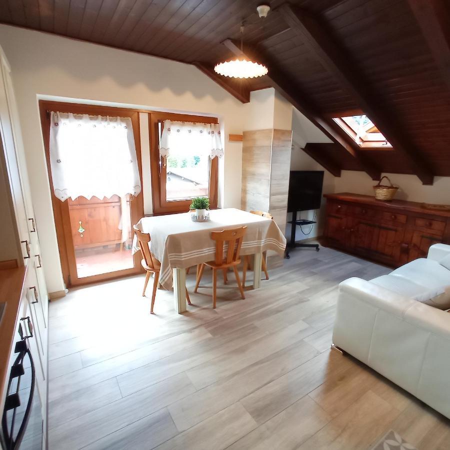 Apartamento La Mansarda Di Sabina. Fiera Di Primiero Exterior foto