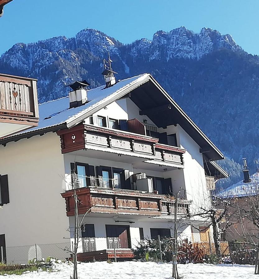 Apartamento La Mansarda Di Sabina. Fiera Di Primiero Exterior foto
